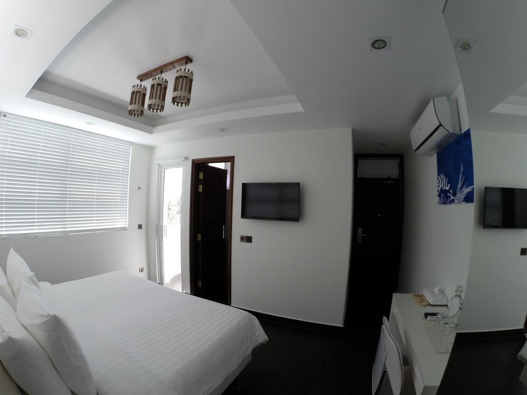 Airport Beach Hotel Hulhumale Szoba fotó