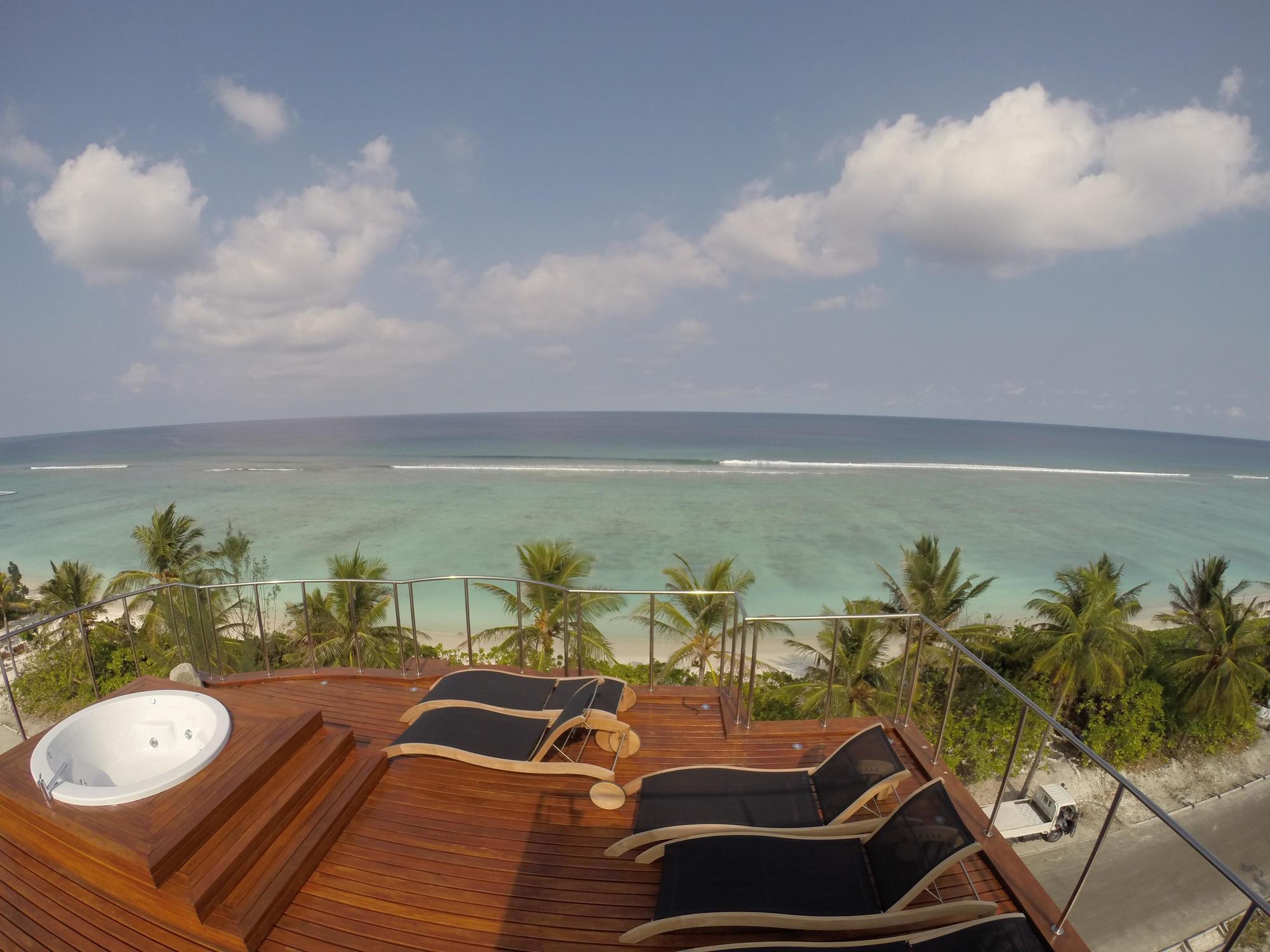 Airport Beach Hotel Hulhumale Kültér fotó
