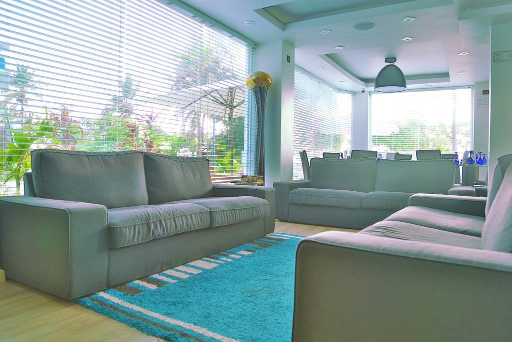 Airport Beach Hotel Hulhumale Kültér fotó
