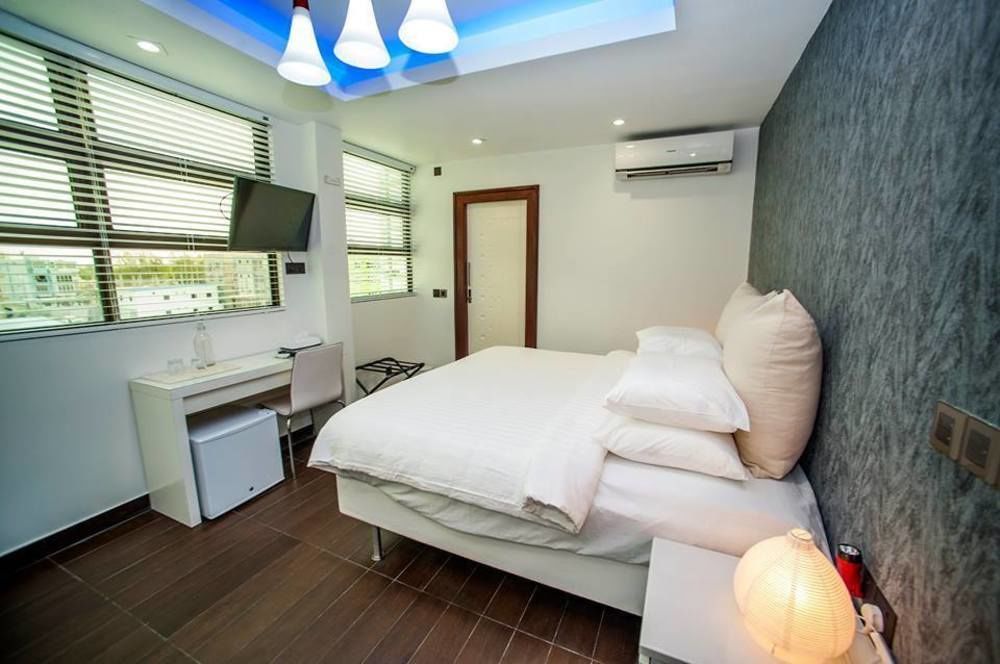Airport Beach Hotel Hulhumale Kültér fotó
